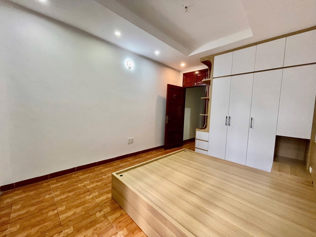 NHÀ ĐẸP DÂN XÂY 2 MẶT THOÁNG- GẦN PHỐ 42M2, TÔ HIỆU, HÀ ĐÔNG, 8.8tỷ.